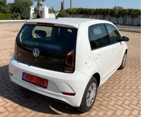 Volkswagen Up &pi;&rho;&omicron;&sigmaf; &epsilon;&nu;&omicron;&iota;&kappa;ί&alpha;&sigma;&eta; &sigma;&epsilon; &Pi;&alpha;&rho;&alpha;&lambda;ί&mu;&nu;&iota;