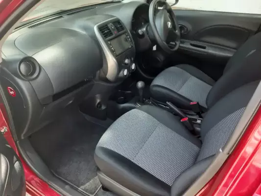 Mazda 2 &pi;&rho;&omicron;&sigmaf; &epsilon;&nu;&omicron;&iota;&kappa;ί&alpha;&sigma;&eta; &sigma;&epsilon; &Delta;ά&lambda;&iota;