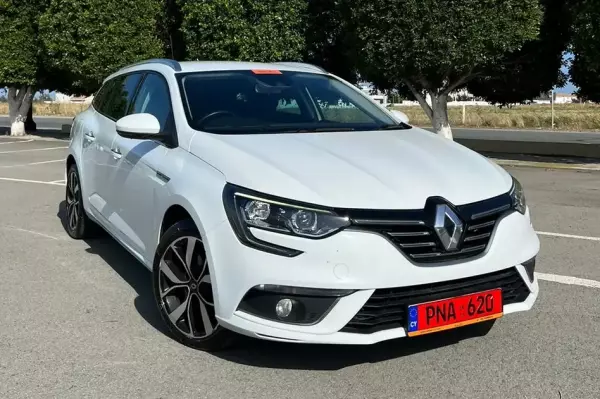 Renault Megane for rent in Paphos