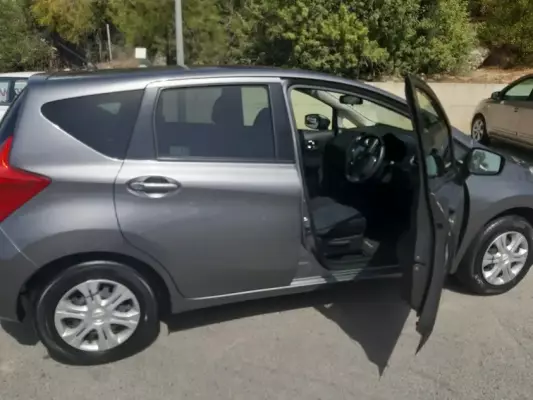 Nissan Note &pi;&rho;&omicron;&sigmaf; &epsilon;&nu;&omicron;&iota;&kappa;ί&alpha;&sigma;&eta; &sigma;&epsilon; &Xi;&upsilon;&lambda;&omicron;&phi;ά&gamma;&omicron;&upsilon;