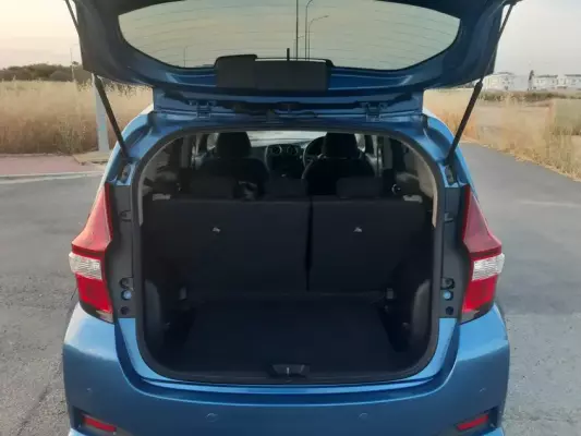 Nissan Note &pi;&rho;&omicron;&sigmaf; &epsilon;&nu;&omicron;&iota;&kappa;ί&alpha;&sigma;&eta; &sigma;&epsilon; &Xi;&upsilon;&lambda;&omicron;&phi;ά&gamma;&omicron;&upsilon;