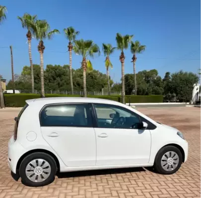 Volkswagen Up &pi;&rho;&omicron;&sigmaf; &epsilon;&nu;&omicron;&iota;&kappa;ί&alpha;&sigma;&eta; &sigma;&epsilon; &Pi;&alpha;&rho;&alpha;&lambda;ί&mu;&nu;&iota;