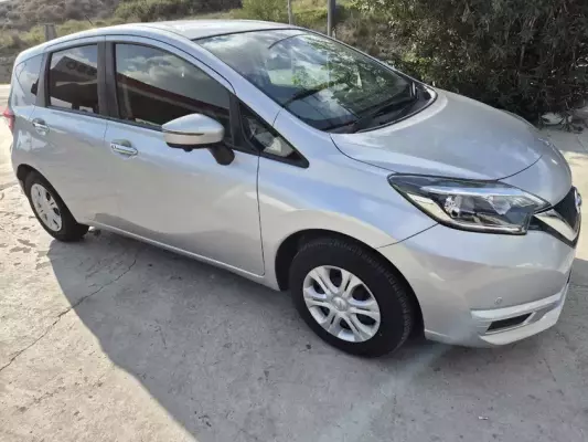 Nissan Note &pi;&rho;&omicron;&sigmaf; &epsilon;&nu;&omicron;&iota;&kappa;ί&alpha;&sigma;&eta; &sigma;&epsilon; &Kappa;ύ&pi;&rho;&omicron;&sigmaf;