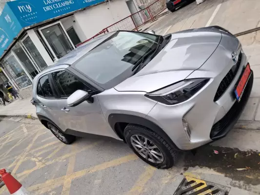 Toyota Yaris Cross for rent in Moni