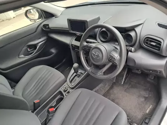 Toyota Yaris Cross for rent in Moni