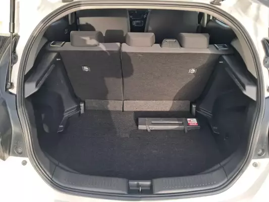 Toyota Aqua &pi;&rho;&omicron;&sigmaf; &epsilon;&nu;&omicron;&iota;&kappa;ί&alpha;&sigma;&eta; &sigma;&epsilon; &Mu;&omicron;&nu;ή
