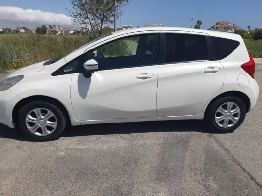Nissan Note &pi;&rho;&omicron;&sigmaf; &epsilon;&nu;&omicron;&iota;&kappa;ί&alpha;&sigma;&eta; &sigma;&epsilon; &Kappa;ύ&pi;&rho;&omicron;&sigmaf;
