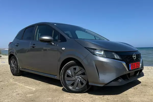 Nissan Note &pi;&rho;&omicron;&sigmaf; &epsilon;&nu;&omicron;&iota;&kappa;ί&alpha;&sigma;&eta; &sigma;&epsilon; &Kappa;ύ&pi;&rho;&omicron;&sigmaf;